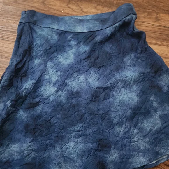 Free People Martine Flirt Mini Blue Tie-Dye Skirt - Picture 4 of 5